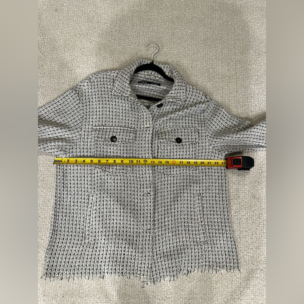 Zara Cream and Black Textured Oversized Bomber Jacket - Picture 5 of 5